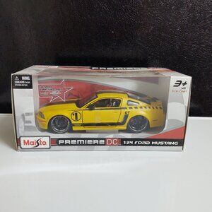 FORD MUSTANG GT YELLOW BLACK PRO RODZ  MAISTO PREMIERE DC NEW 1:24 DIE-CAST CAR